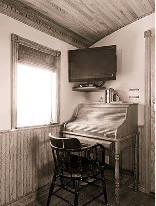 Clearview Station & Caboose B&B Creemore Номер фото