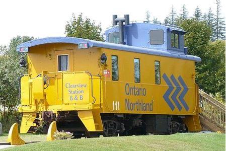 Clearview Station & Caboose B&B Creemore Номер фото